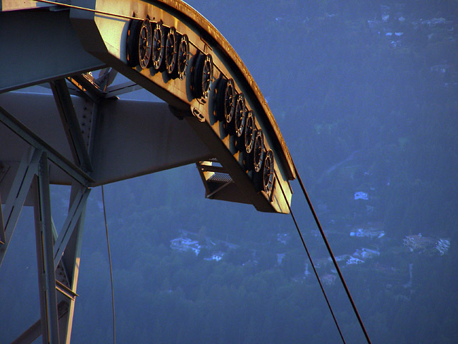 Lift sheaves at Grouse