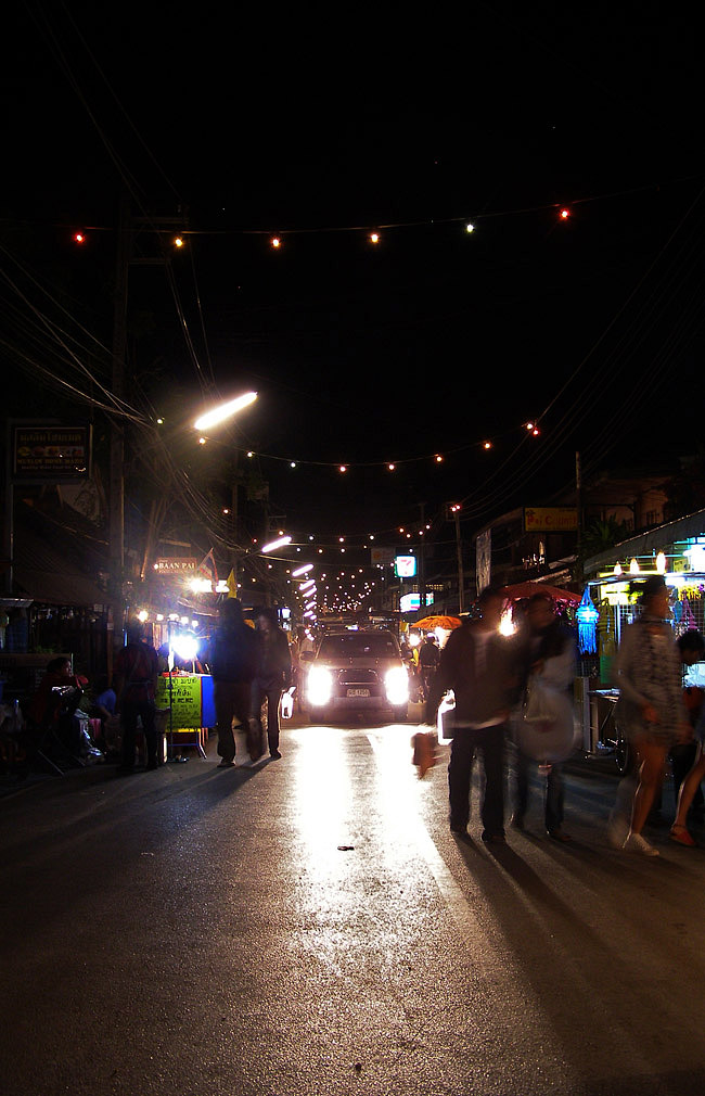 Pai night market