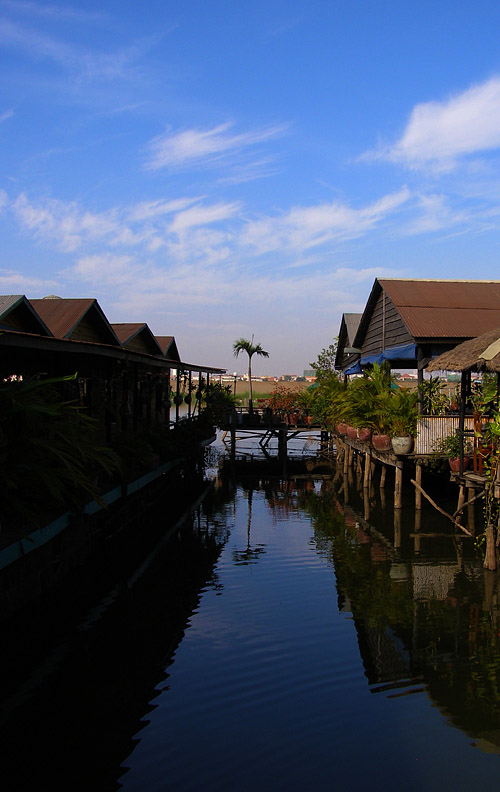 Guesthouse on the lake